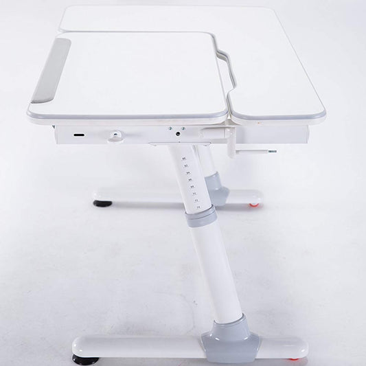 HAWKING – ADJUSTABLE KIDS DESK