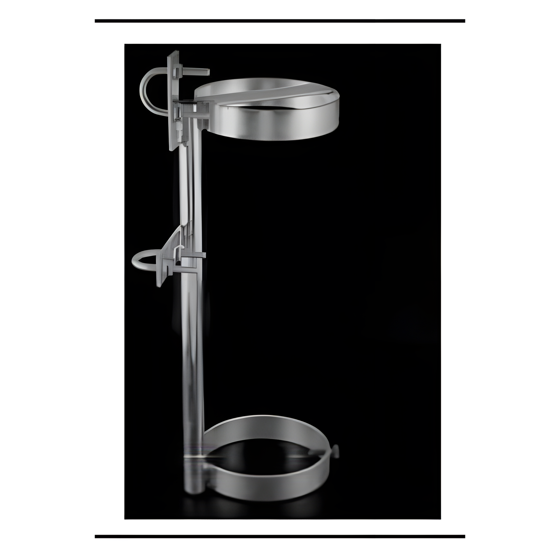 wheelchair-bracket-for-oxygen-cylinders-1__ucalm-80-8670__img-01
